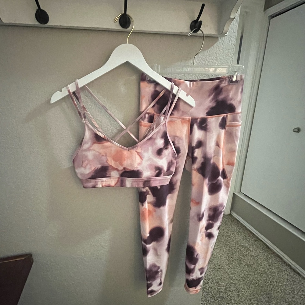 Old Nacy Active sz. M Bra & Legging pack
